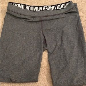 Gray under armor leggings
